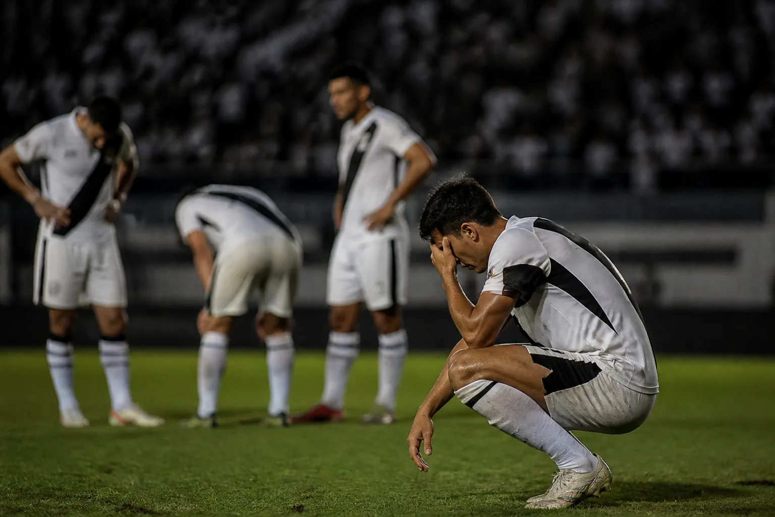 Sequência de derrotas da Ponte Preta na Série B: uma derrota para igualar pior marca do clube em 21 anos